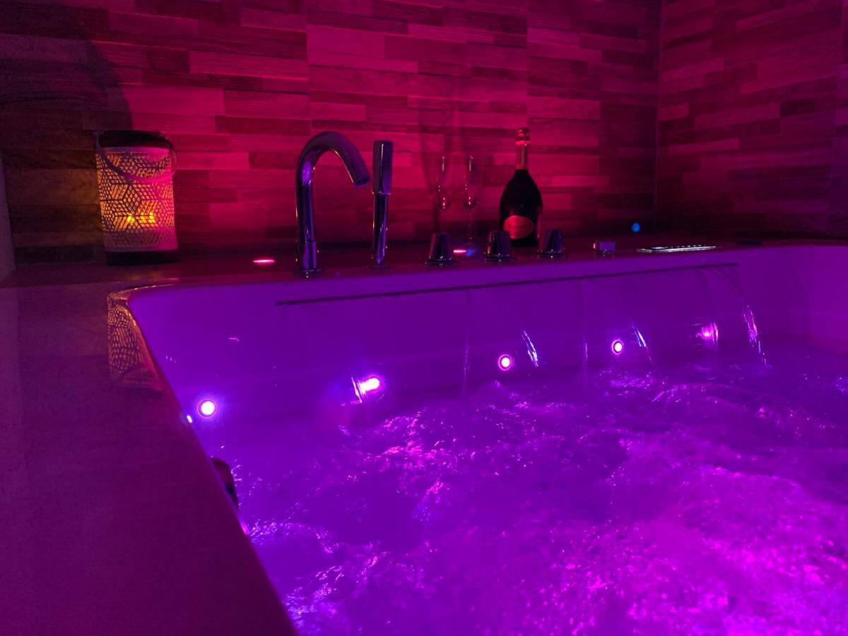Appartement Cosy Jacuzzy Luxe Gare De Toulon Exteriör bild