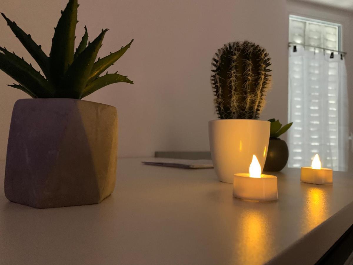 Appartement Cosy Jacuzzy Luxe Gare De Toulon Exteriör bild