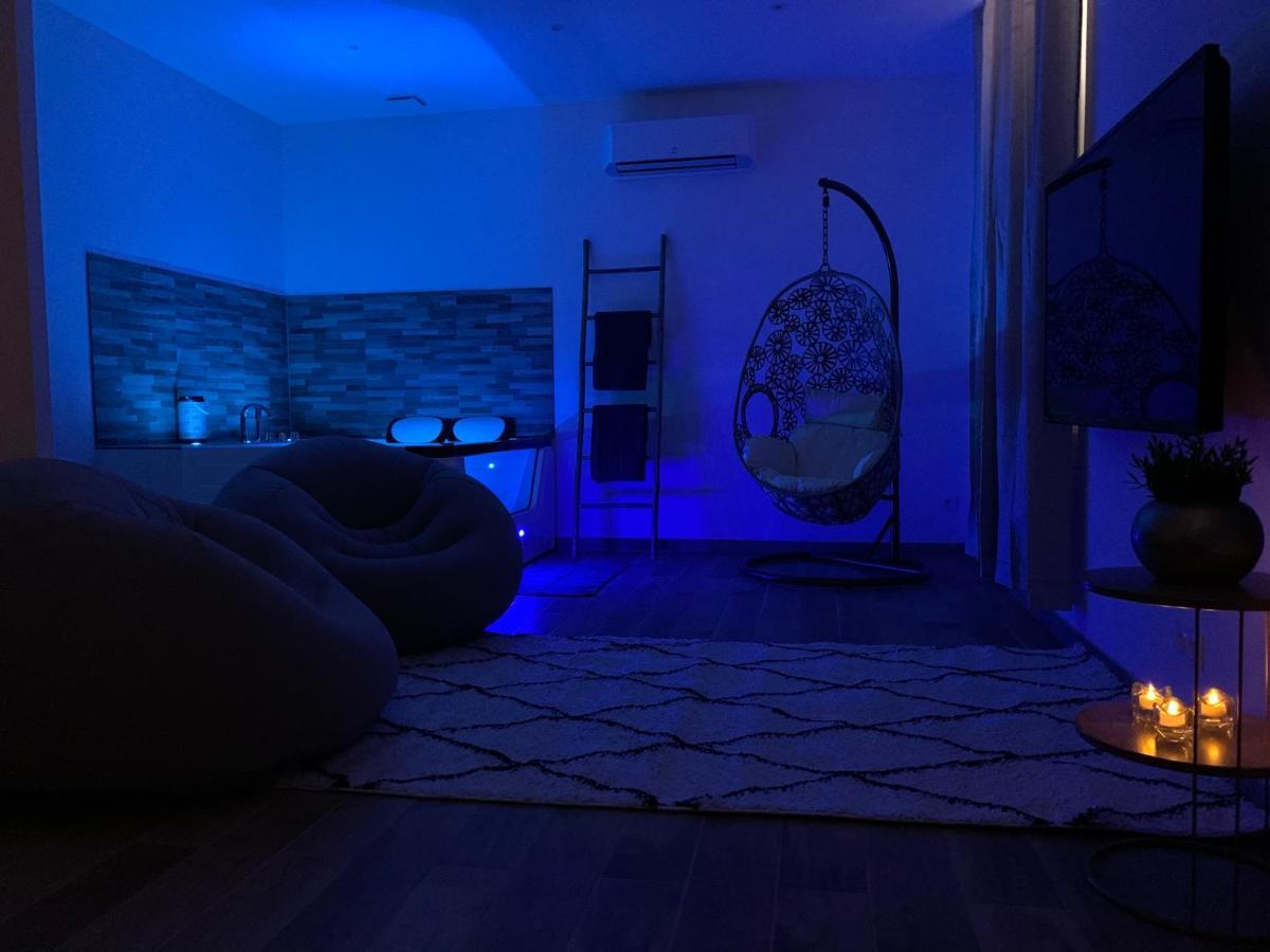 Appartement Cosy Jacuzzy Luxe Gare De Toulon Exteriör bild