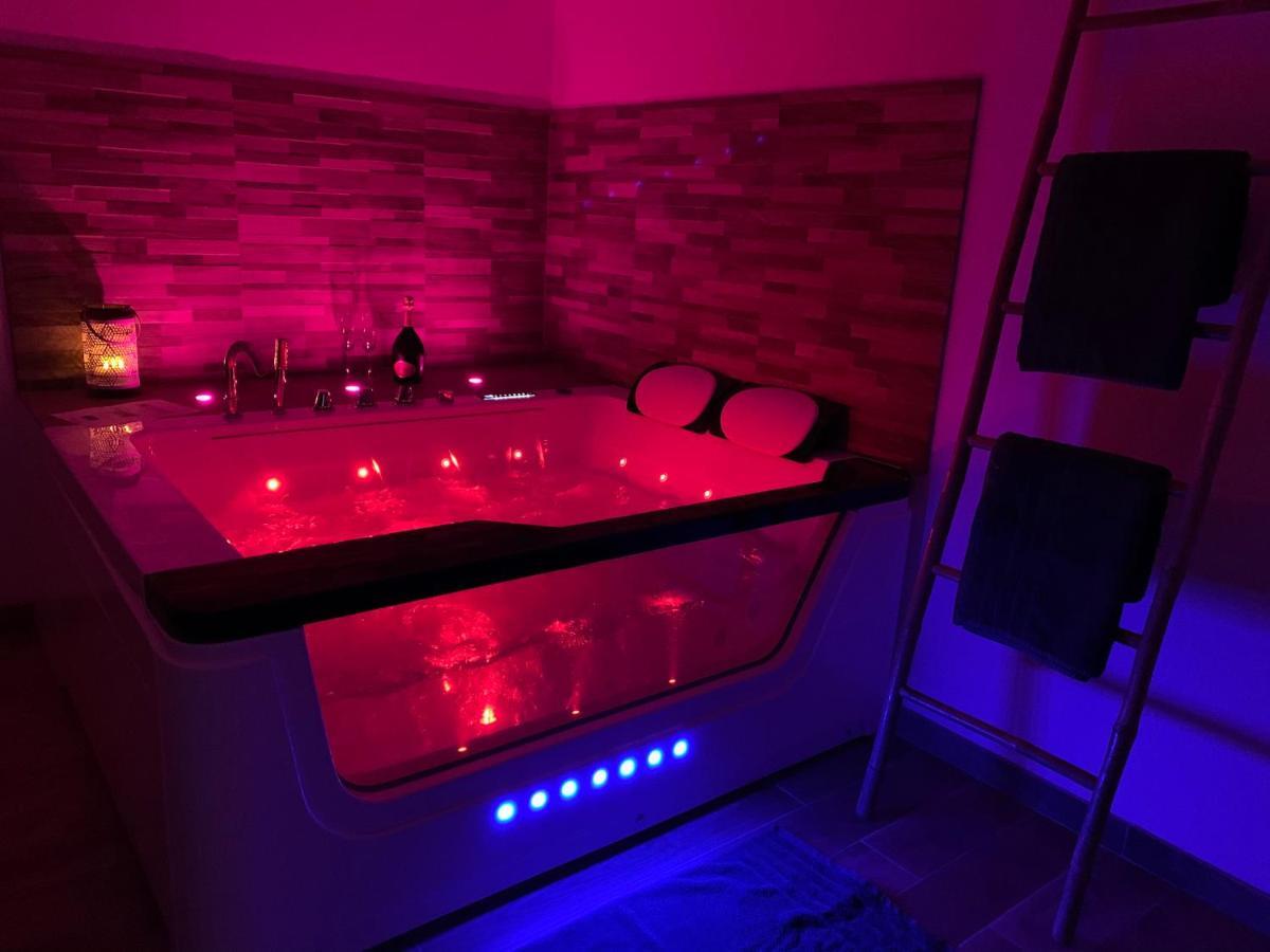 Appartement Cosy Jacuzzy Luxe Gare De Toulon Exteriör bild